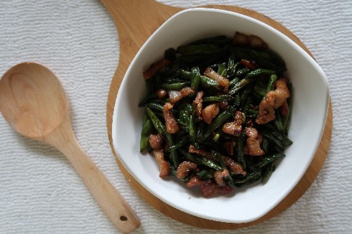 Recipe for Stir-Fried Green Beans with Pork