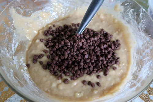 Banana Bread with Chocolate Chips Recipe